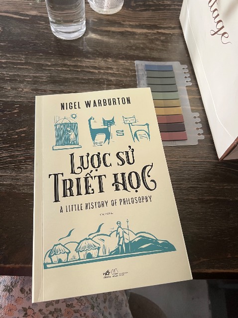Giao hàng nhanh, nội dung dễ đọc hơn mình nghĩ, không bị quá khô khan. Giao hàng nhanh, nội dung dễ đọc hơn mình nghĩ, không bị quá khô khan.