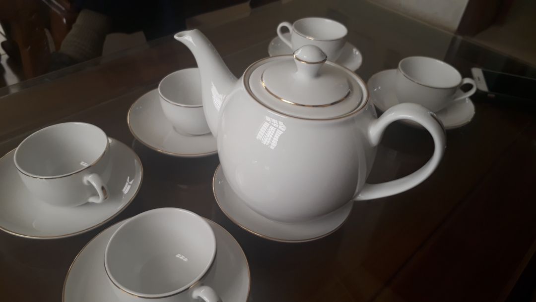 Keo 3M mà k chắc chắn gì cả. Dán vào chỉ trực bong ra. Đề nghị cho trả hàng Keo 3M mà k chắc chắn gì cả. Dán vào chỉ trực bong ra. Đề nghị cho trả hàng