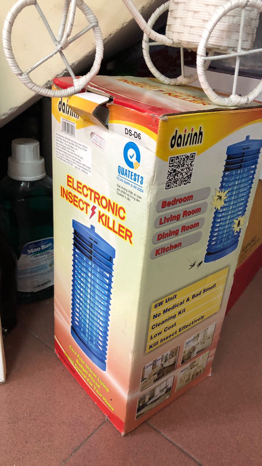 Bóng khi thay thế vào bóng cũ thấy xài tốt bắt được nhiều muỗi .. nói chung là hài lòng.