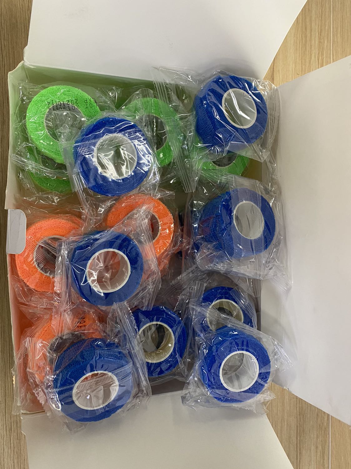 Đặt 1 màu gửi về 1 màu, không có báo trước