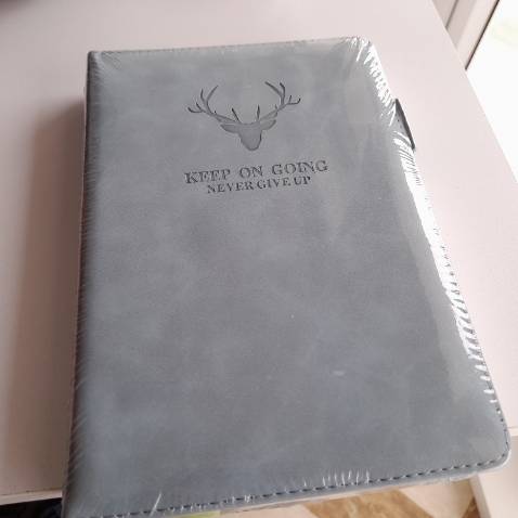 Sổ này đẹp, dày dặn, đáng mua các bác ạ