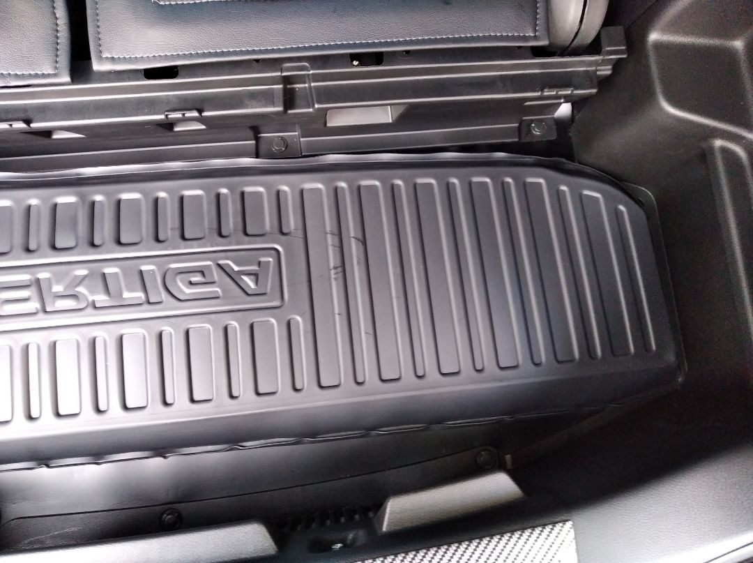 hàng giao ko đúng cho ertiga 2019, đóng gói làm gãy hết viền, ko thể nào khớp với xe, chất lượng sp rất tệ so với giá 420k, giống bị *** đảo quá. yêu cầu trả tiền ngay lập tức, mua rất nhiều ở Tiki mà chưa bao giờ nóng máu như vậy