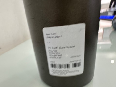 Sản phẩm mới nhận được thấy bị cũ & tróc sơn