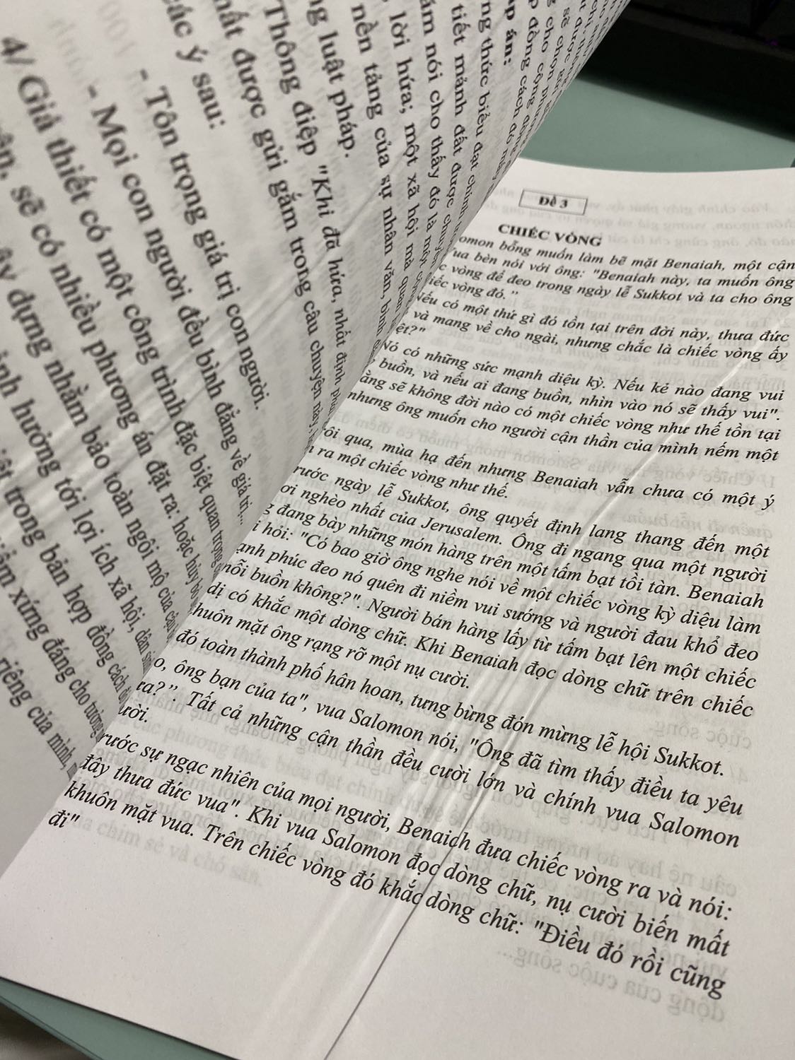 Sách của cô Trịnh Thu Tuyết thì không cần bàn quá đỉnh cô đọng và xúc tích. Bên shop bán giá rẻ hơn bìa kha khá nhưng hơn nhăn một vài trang. Nội dung hay với giá rẻ vẫn học được nên 5⭐️