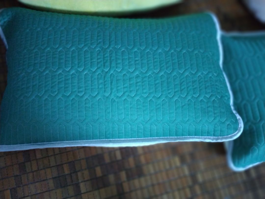 Quá xuất sắc luôn, hàng bao đẹp giá tốt chứ vô  siêu thị là máy chém để sẵn mà chém nên không mua ở siêu thị là vậy hàng rất đẹp và tốt cho tất cả 5 sao sẽ tiếp tục mua hàng tại shop này nữa nvgh lịch sự cho tất cả 5 sao