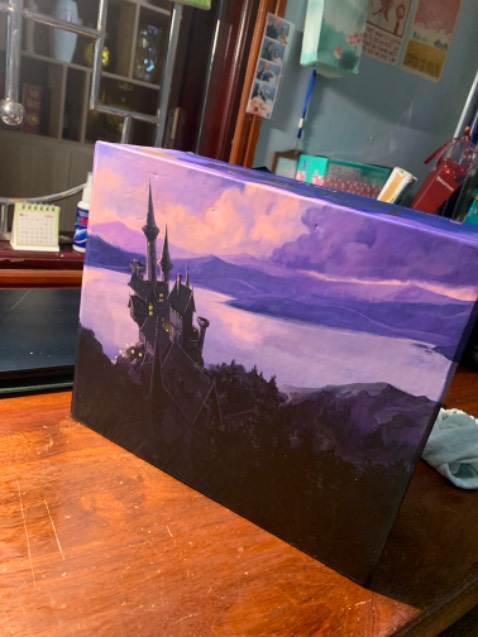 Ôi nó đẹp lắm ấy ạ bìa siêu xinh. Giao hàng nhanh nhưng mà sách có vài trang bị nhăn sót lắm ạ 😔. Vẫn chấm 5 ⭐️ nhé