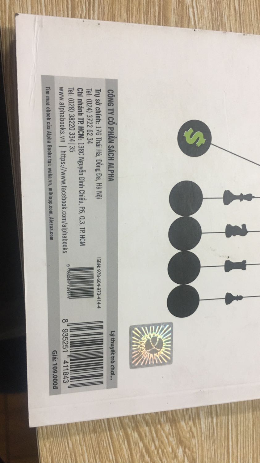 Đóng gói hàng k cẩn thận, dẫn đến bìa sách bị gãy :(?