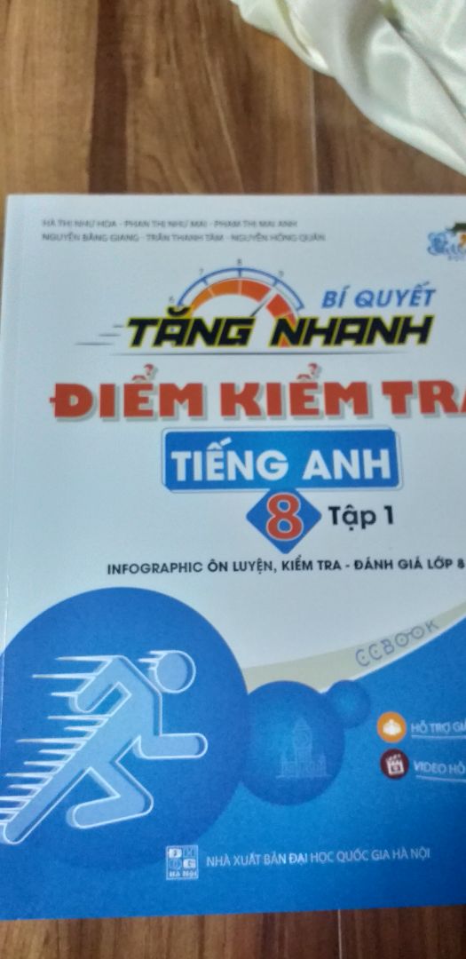 sách đẹp như hình! Rất tuyệt! tôi rất hài lòng!giao hàng nhanh. đóng gói cẩn thận!
