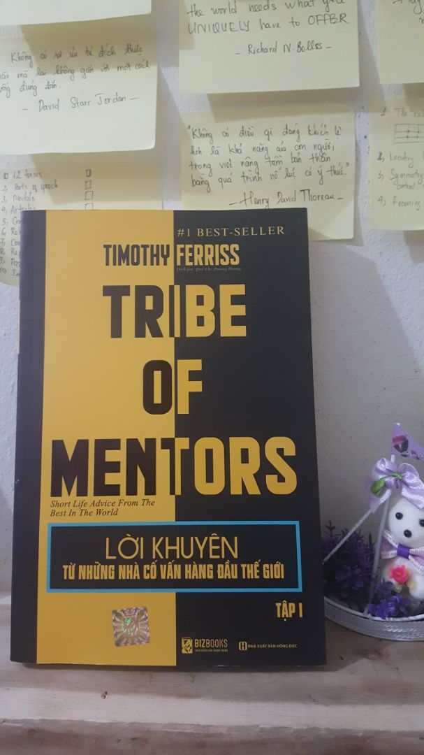 Nếu bạn cần một quuển sách cho bạn những lời khuyên về cuộc sống, công việc, học tập, và nhiều điều khác thì đây là quyển sách dành cho bạn. Và những lời khuyên này đơn giản là góc nhìn của các chuyên gia, maybe bạn có thể nhận ra những điều tuyệt vời thay đổi mindset, thay đổi cuộc sống của bạn.
Tuy nhiên, sách này có một nhược điểm nhỏ vì có nhiều chỗ dịch chưa được sát nghĩa và hơi khó hiểu.