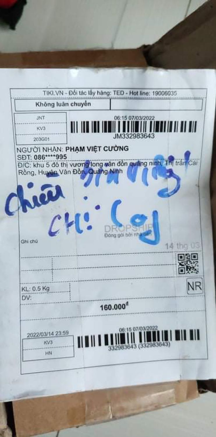 Quá thất vọng đặt hàng thì gửi về mẫu khác éo phải làm ăn như thế này thì k có khách nào lsau mua đâu