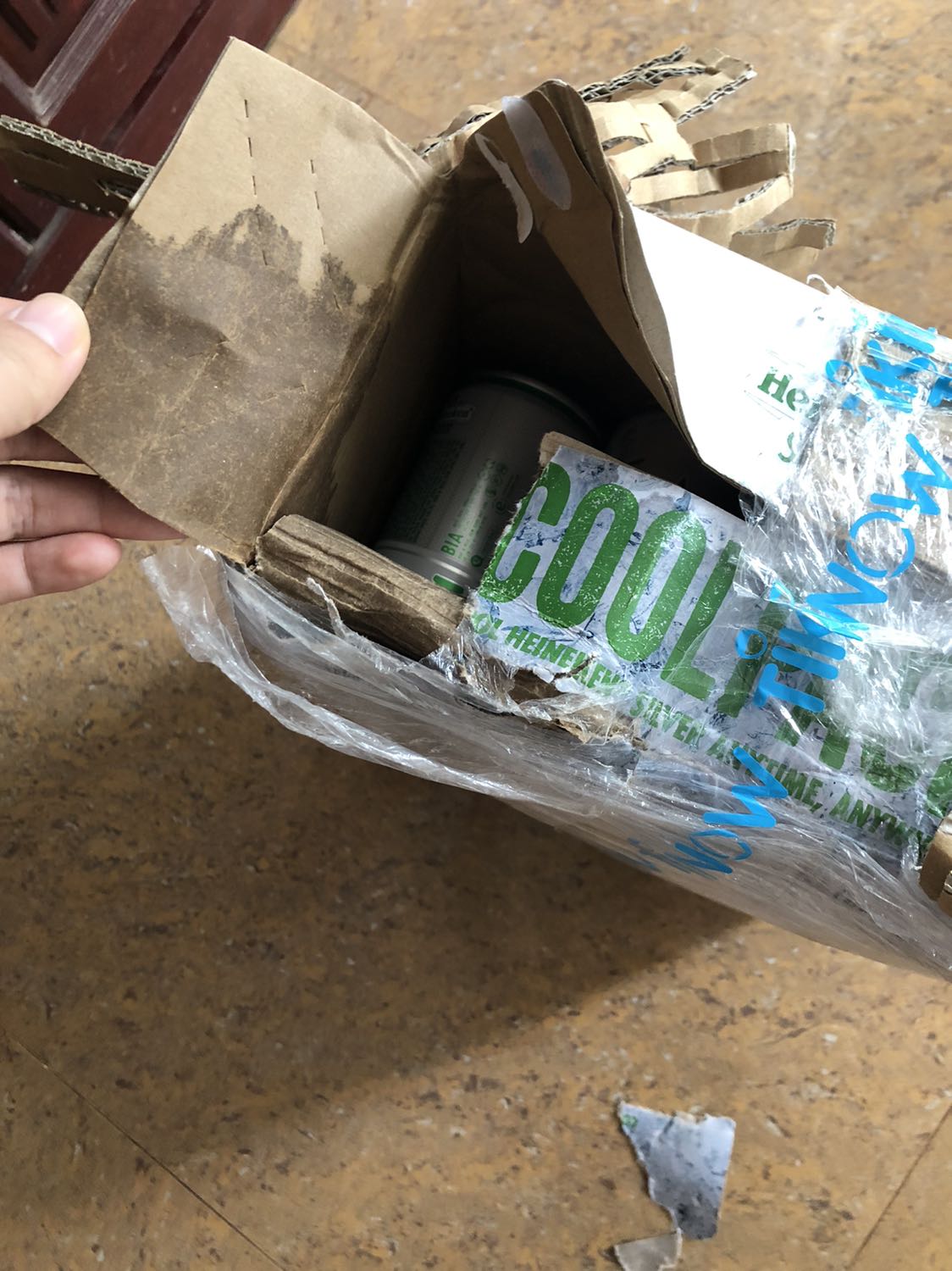 Mua flash sale đâu 2 trăm mấy
Date 4/22
*** lùn k phải *** cao nên mn để ý
Giao nhanh, nh gói hơi ẩu vì 2 đầu k quần ni***g mưa thấm vào ướt nhão cả vỏ thùng may bia k rơi ra ngoài! Nếu đem tặng thì rất bất tiện