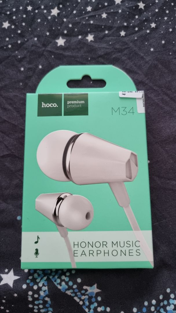 giao hàng rất nhanh đống gói cẩn thận ,rất đẹp và chất lượng so với tầm giá, mong rằng sẽ bền theo thời gian .