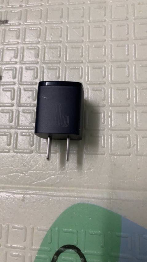 Sạc nhanh,sản phẩm chắc chắn và rất đẹp.Mua được hàng chính hãng lên mình rất ưng, lại săn được đúng dịp sale nữa .Sẽ ủng hộ tiếp tục