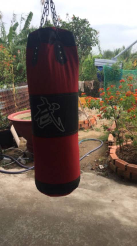 vỏ bao ko giống màu như quảng cáo, có gửi nhầm ko ạ? tuy nhiên thì chất cũng tạm dc vỏ bao ko giống màu như quảng cáo, có gửi nhầm ko ạ? tuy nhiên thì chất cũng tạm dc