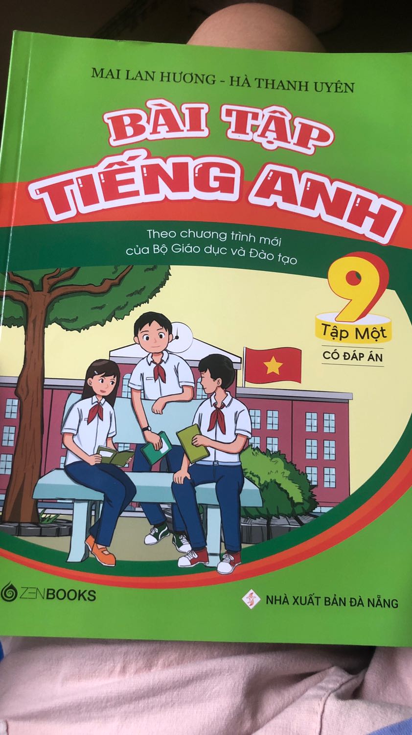 Giao hàng nhanh đến bất ngờ, sách đẹp, mới, vẫn còn nguyên.