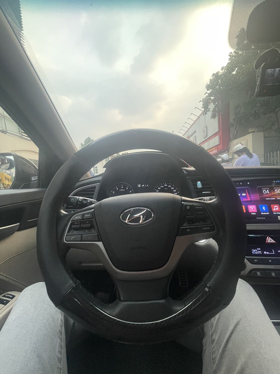 Cứng cáp chắc chắn. Ngon so với giá bán