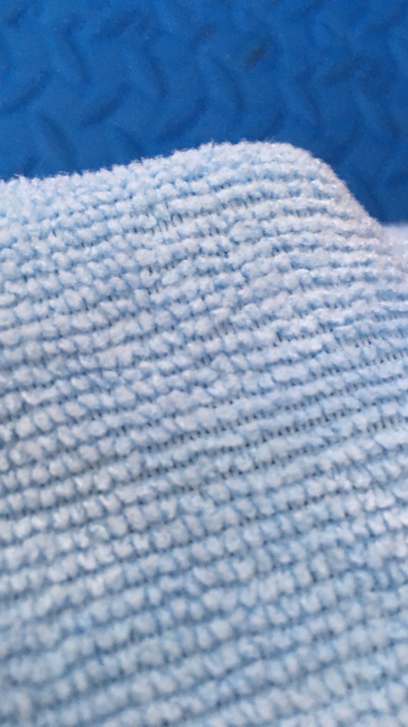 Khăn mềm mịn
Khổ vừa phải
Tem chính hãng
Chưa rõ chất lượng sản phẩm