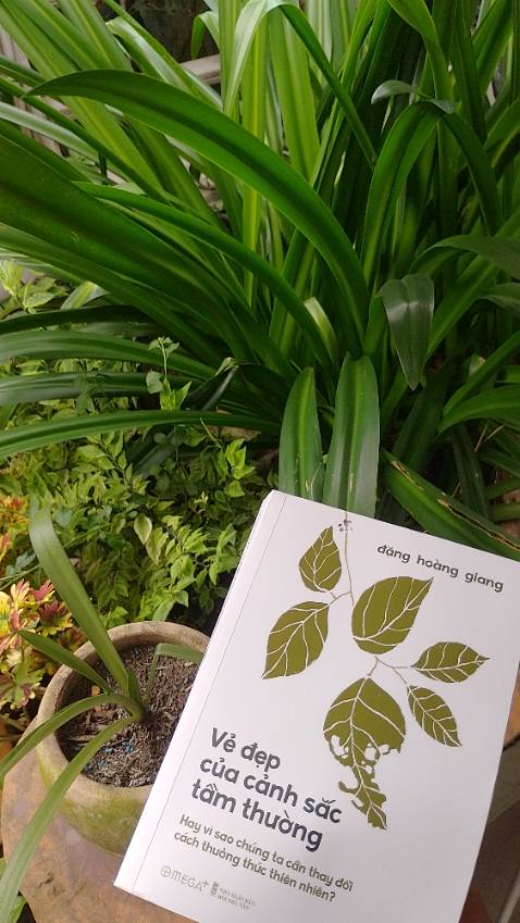 Giao hàng đúng hẹn, đóng gói ổn lắm.
Sách đúng gu mình nên 5/5 sao, không nói nhiều.