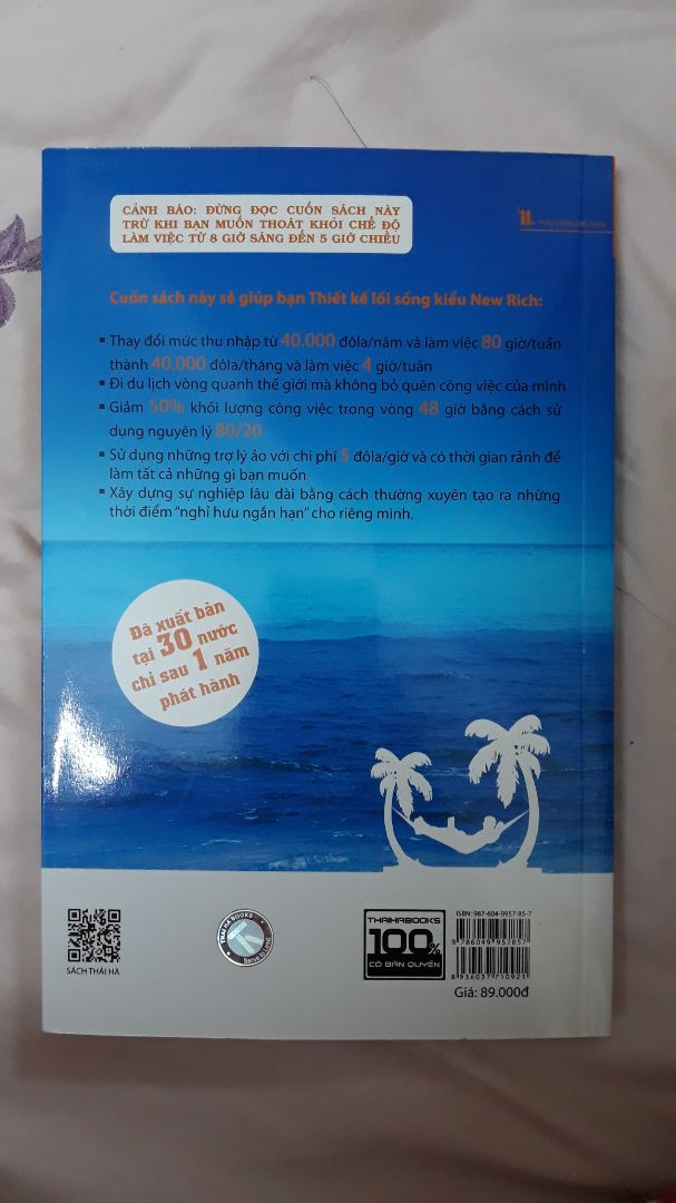 Giao hàng nhanh, đóng gói rất cẩn thận. chất lượng giấy in chuẩn..nói chung là ưng