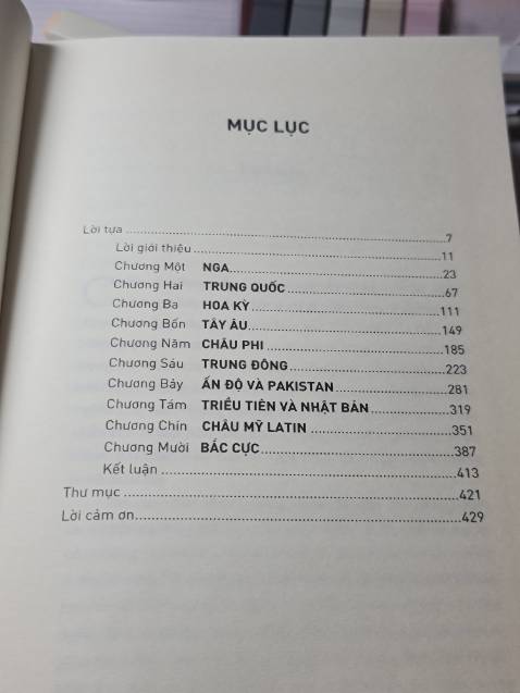 Bìa và giấy rất đẹp. 
Nội dung chưa đọc qua nên chưa có nhận xét.