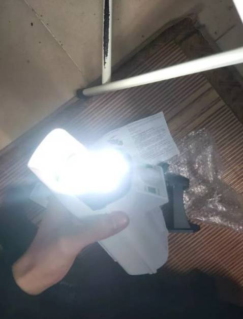 Đèn sáng tốt, cảm biến nhạy, giả cảm ổn áp phết đó, nên mua nhé mn