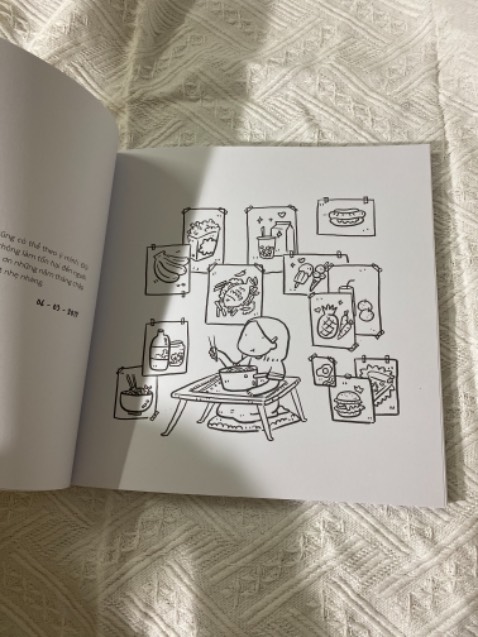 Cuốn sách với những hình ảnh dễ thương để bạn có thể thoả sức tô vẽ màu sắc. Bạn sẽ cảm thấy thoải mái và dễ chịu hơn. Cuốn sách với những dòng chữ ngắn ngắn, với những điều dễ thương. Chất lượng giấy và bìa rất tốt.