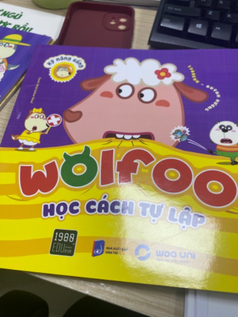 Giao hàng nhanh. Đóng gói cẩn thận chắc chắn. Hình đẹp sách chuẩn