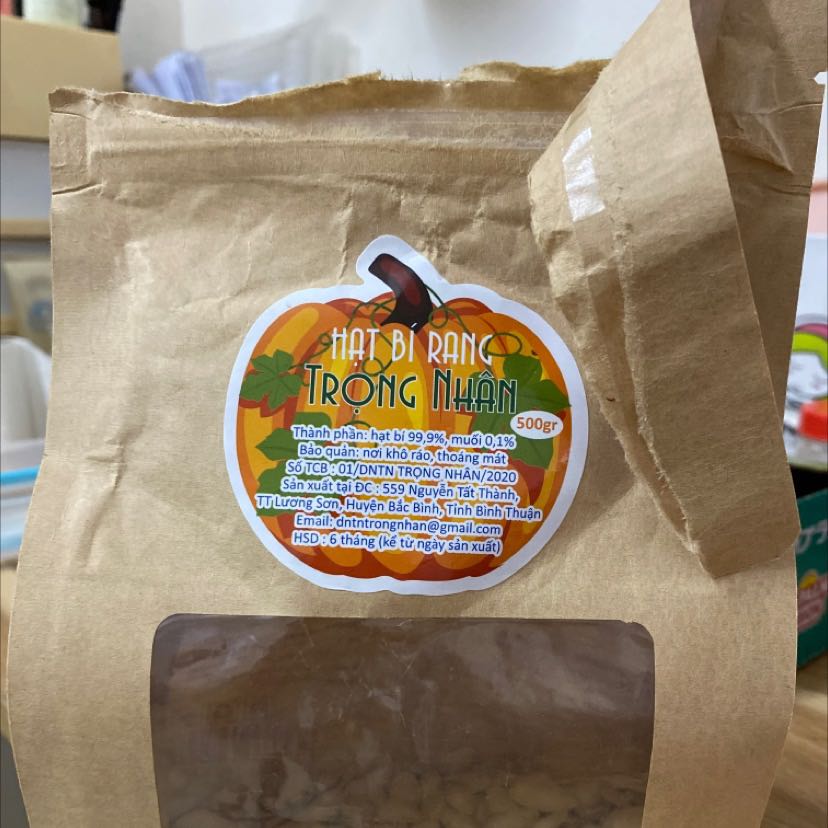 Hạt bí mẩy. Hạt chắc. Tuy nhiên ăn quen không có muối rồi. Nên ăn có muối thấy hơi lạ. Nhưng đấy là cảm nhận riêng. Nói chung tổng thế vẫn tốt