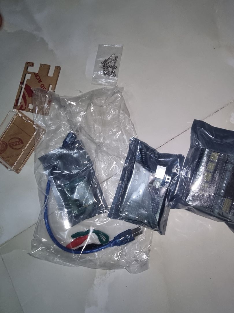 Mua 2 bộ 7 món giao có 1 bộ. 5 sao cho chất lượng nhưng 1 sao cho Giao hàng không đúng số lượng.