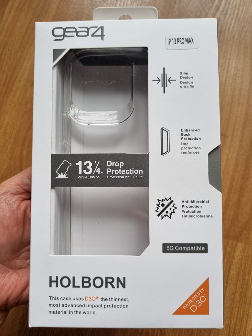 Shop bọc gói cẩn thận. mình kỳ vọng case mỏng hơn 1 chút nữa, nhưng case ôm và chắc chắn nên cũng ok Shop bọc gói cẩn thận. mình kỳ vọng case mỏng hơn 1 chút nữa, nhưng case ôm và chắc chắn nên cũng ok