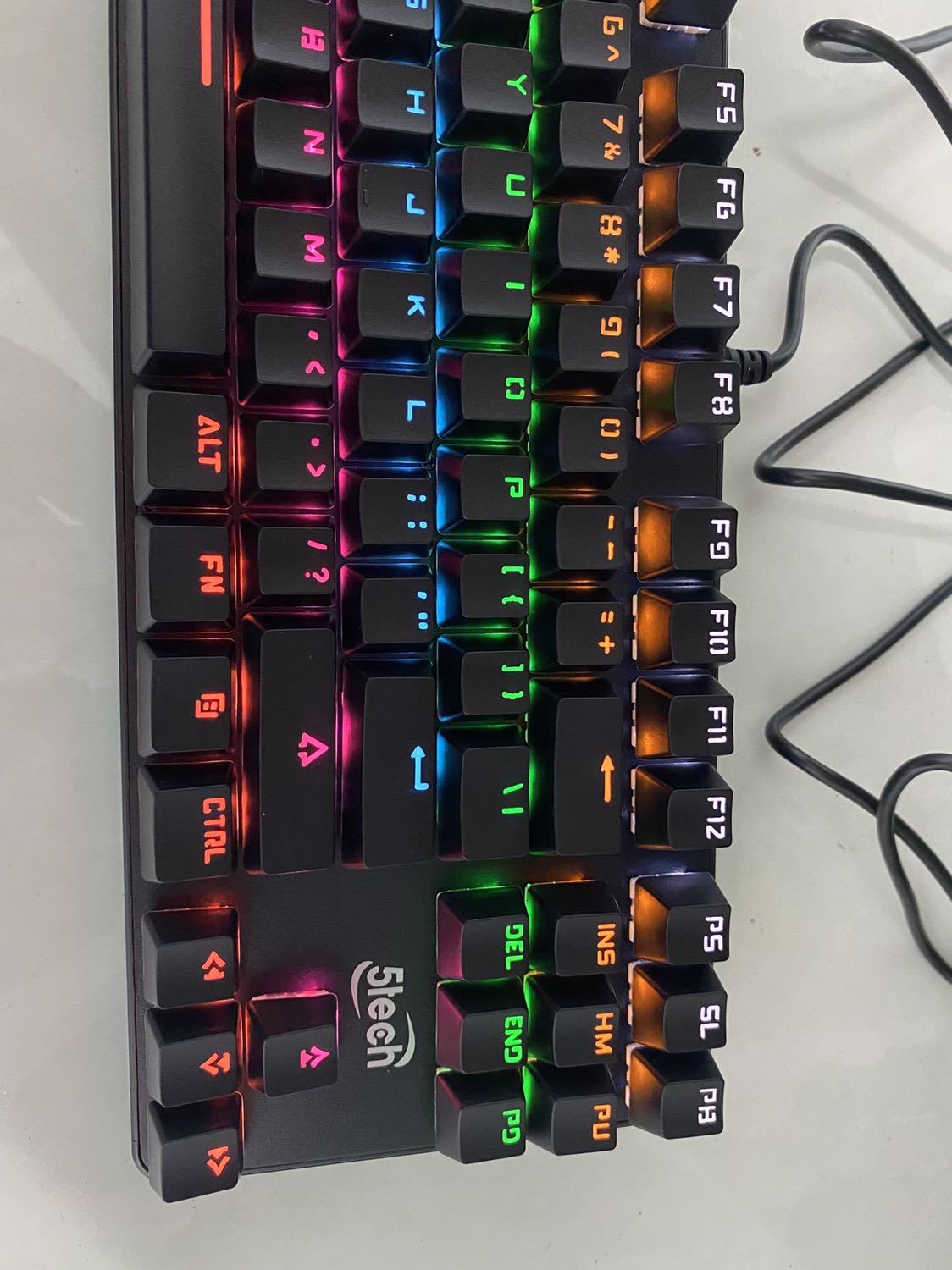 Sản phẩm như hình chất lượng tốt . Chữ trên bàn phím cũng rõ . Tiếng kêu đã tai . Đèn led nhấp nháy, thay đổi hiệu ứng led tùy thích . Tầm giá này mà chất lượng vậy quá ok luôn. Ncl rất ổn trong tầm giá
Shop tư vấn nhiệt tình, đóng gói cẩn thận. 5 sao cho shop nhé Sản phẩm như hình chất lượng tốt . Chữ trên bàn phím cũng rõ . Tiếng kêu đã tai . Đèn led nhấp nháy, thay đổi hiệu ứng led tùy thích . Tầm giá này mà chất lượng vậy quá ok luôn. Ncl rất ổn trong tầm giá
Shop tư vấn nhiệt tình, đóng gói cẩn thận. 5 sao cho shop nhé