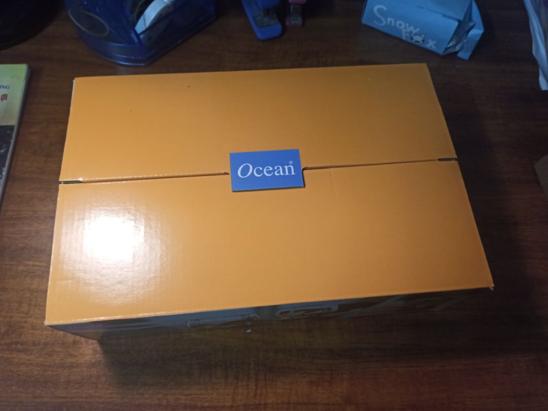 cốc rất đẹp , đóng gói cẩn thận không bị vỡ, có hẳn hộp để đựng