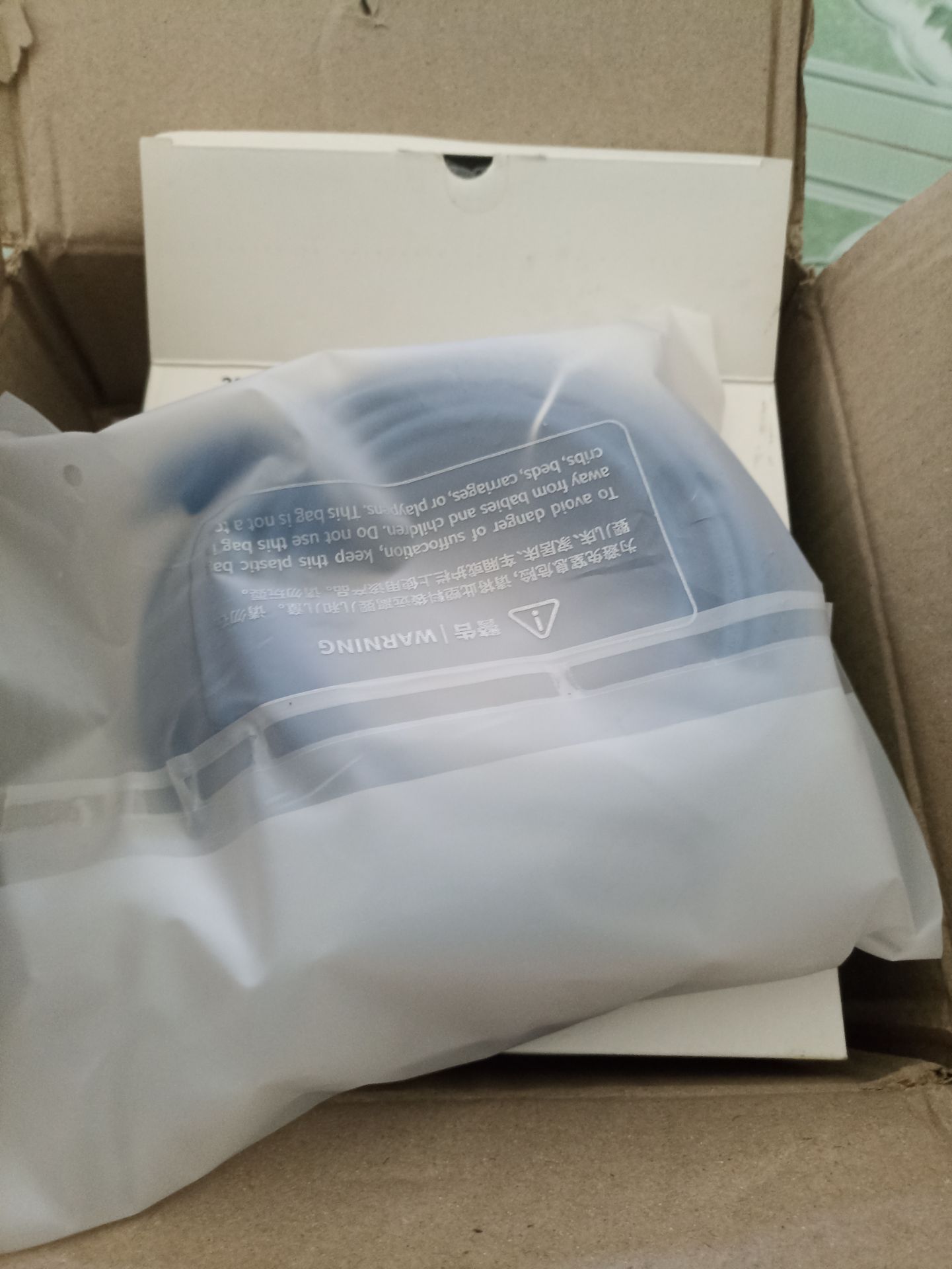 giao hàng nhanh , đóng gói sản phẩm nguyên team