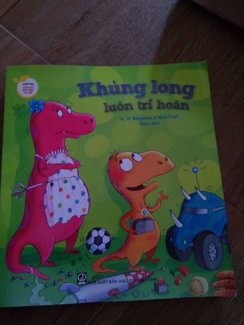 sách đóng cẩn thận đẹp. các bé rất thích