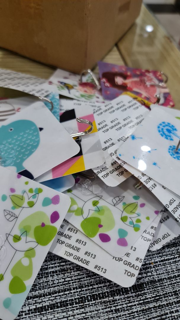 dat mua moc treo quan ao..ma lai giao cai nay la sao..qua la te hai..khg dang 1 sao..