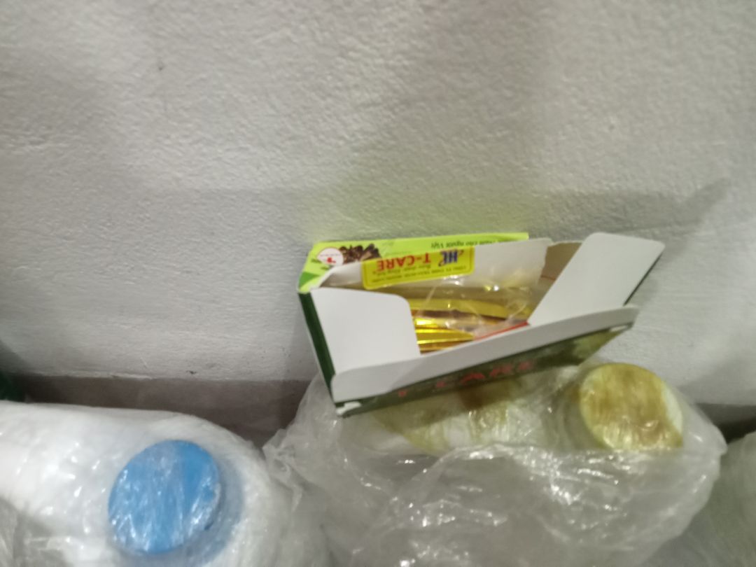 Mình nhận được sản phẩm này cùng với những sản phẩm khac