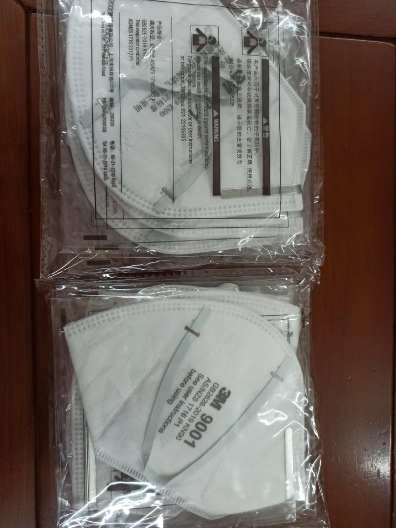 Giá 5 cái hơi cao, mua cho con đi thi tốt nghiệp trung học cho an toàn. Giao hàng mùa dịch mà cực kỳ nhanh. Like shop.