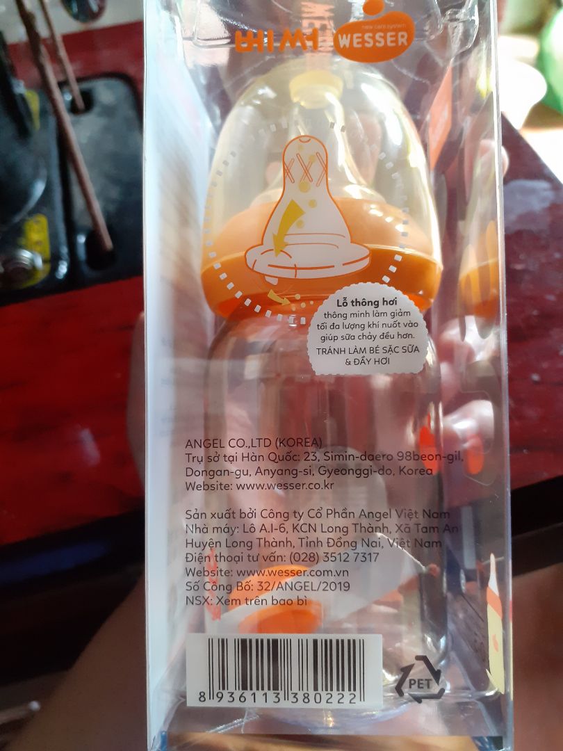 Bình đẹp, đầy đủ như trên phần giới thiệu, đầu ti mềm bé dễ ti nha mọi người, mình chưa dùng sản phẩm khác nên ko thể so sánh kĩ hơn cho mọi người được ạ. Nhân viên giao hàng thân thiện. Bình đẹp, đầy đủ như trên phần giới thiệu, đầu ti mềm bé dễ ti nha mọi người, mình chưa dùng sản phẩm khác nên ko thể so sánh kĩ hơn cho mọi người được ạ. Nhân viên giao hàng thân thiện.