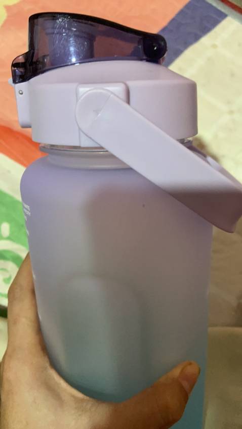 Đẹp xuất sắc luôn ớ. Bình dày dặn, to vật vã, vạch chia giờ hay , tiện lợi, sẽ mua thêm tặng cho mẹ mình 1 cái