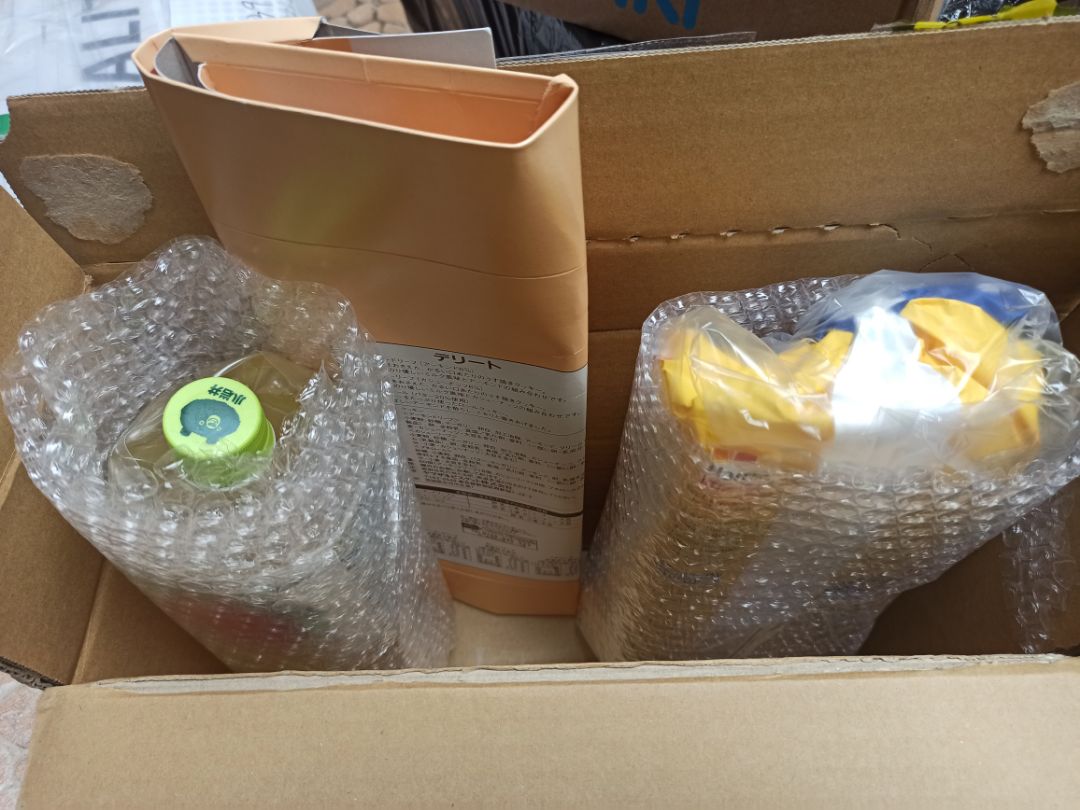 trà sữa uống ướp lạnh ngon và ít ngọt. kg nên pha với đá.