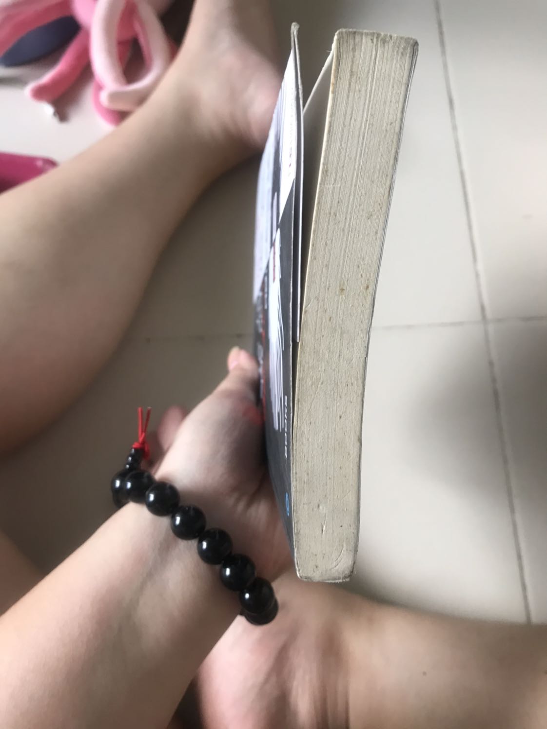 Cuốn sách k chỉ dơ mà còn bị cũ như sách đã qua sử dụng , đề nghị tiki đổi hàng lại giúp ...nếu ko hoàn tiền lại dùm!