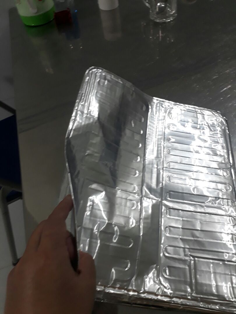 mỏng như tờ giấy. đụng tới kêu sột soạt. 1k còn k đáng mà flashsale 8k, đánh *** người tiêu dùng. có dựng đứng đc đâu mà dùng. đề nghị tiki xem lại.