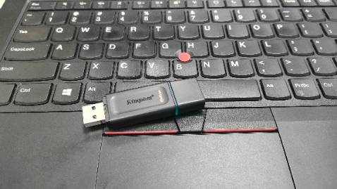 Đóng gói cẩn thận, thiết kế trong đẹp, đang *** chưa biết thế nào. Hy vọng thiết bị sẽ bền với thời gian.