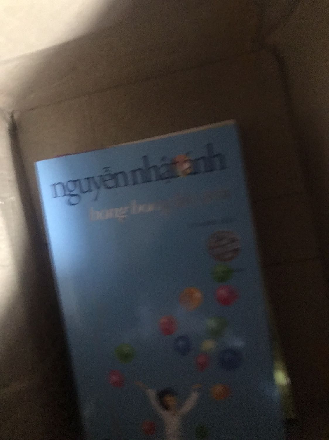 K biết shop làm ăn ra làm sao mà giao về thiếu của mình mất 2 quyển, bực mình thật sự !