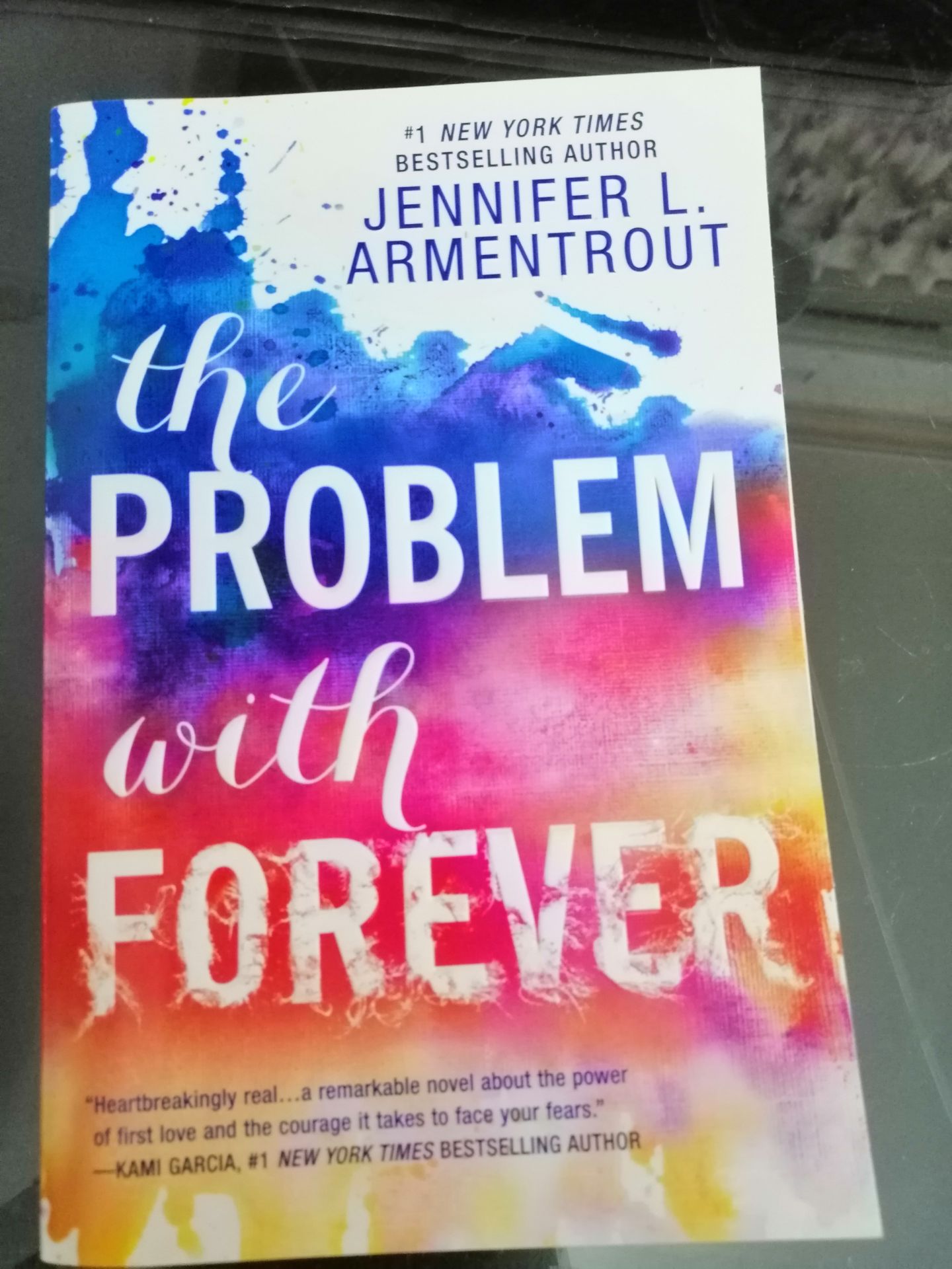 Sách bìa đẹp và mới. Nhưng tiki lần này giao khá trễ so với dự kiến.