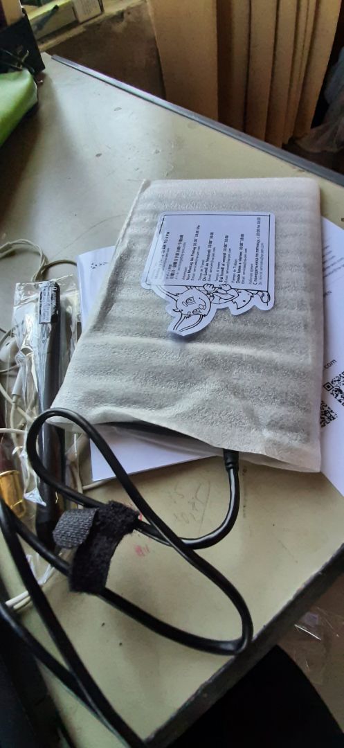 Giao hàng đúng hẹn nhưng HDSD toàn là chữ nước ngoài. chưa biết chính sách bảo hành ra sao