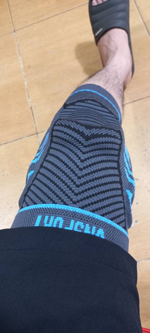 Sản phẩm khá tốt cho khớp gối. Mình mổ dây chằng xong đeo vào đi chắc gối hơn hẳn.