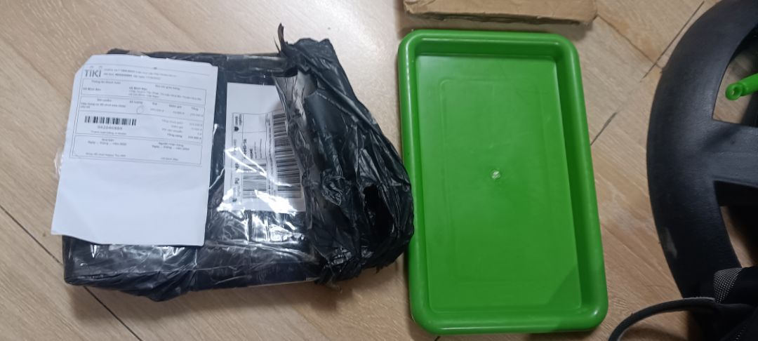 Cửa hàng giao hàng lộn hay lường gạt vậy, đã giao trễ còn không đúng sản phẩm Cửa hàng giao hàng lộn hay lường gạt vậy, đã giao trễ còn không đúng sản phẩm