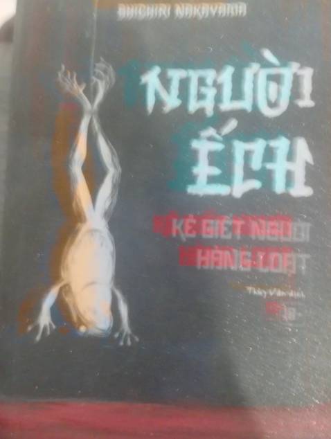 Ok. Giấy bị cong.   


Vt cho đủ kí tự