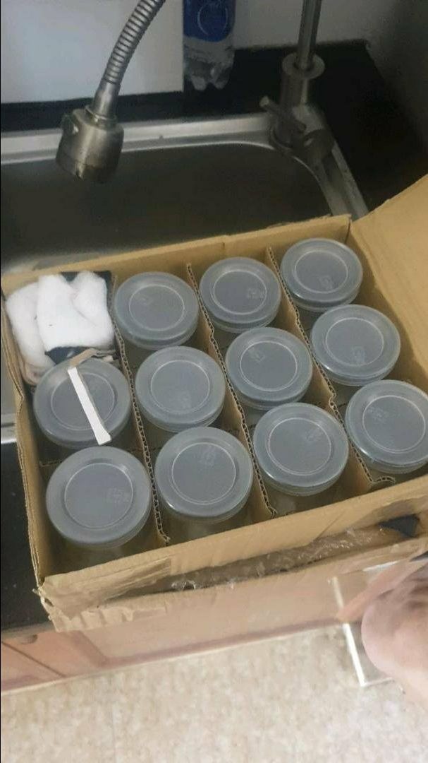 Giao hang nhanh, đóng gố cẩn thận, đẹp, chắc chắc, hàng ổn với giá siêu tiết kiệm, vote 5k sao